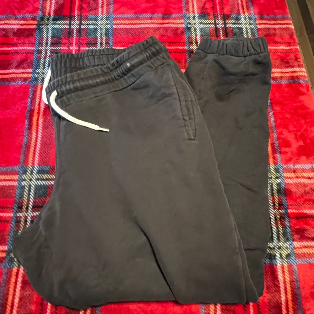 Gap Maternity Fleece Under-Belly Joggers - Size L (Black)